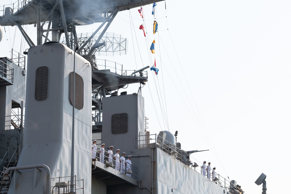 USS Carter Hall (LSD 50) Returns to Joint Expeditionary Base Little Creek-Fort Story
