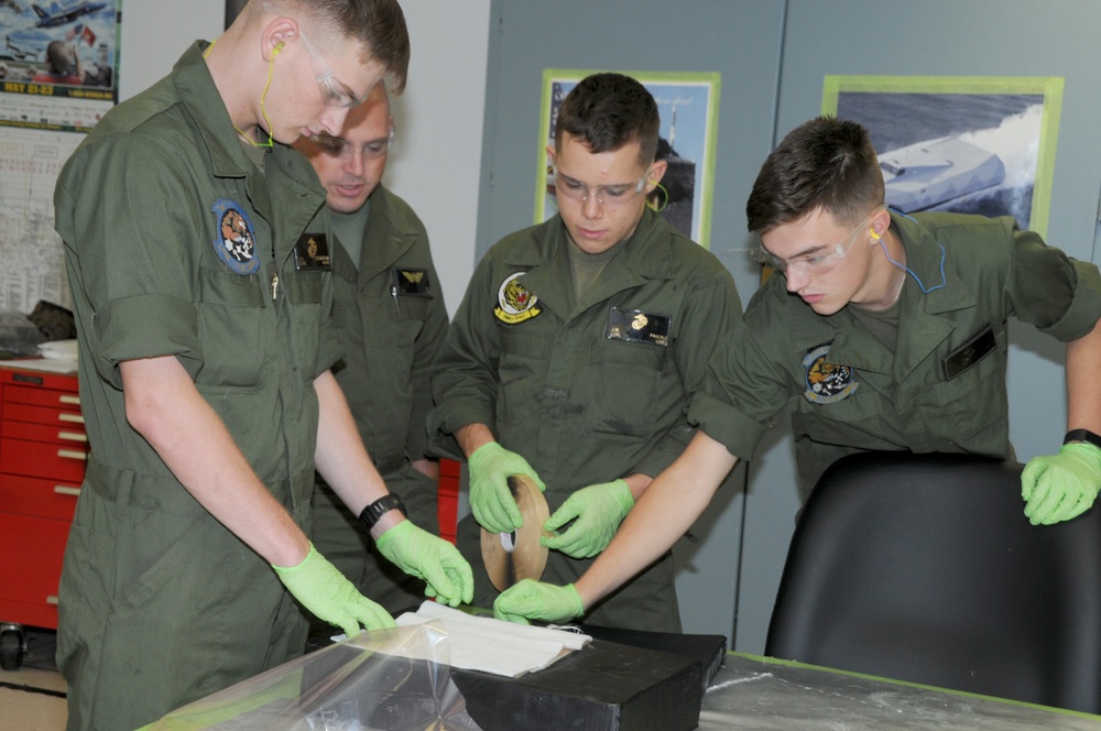 FRCE advanced composite repair course boosts Marine aviation readiness