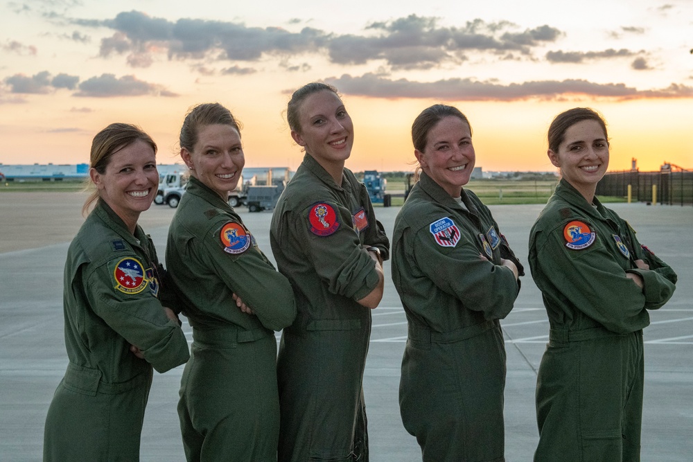 Altus’ Women Warriors Inspire Aviators to “Fly Like a Girl”