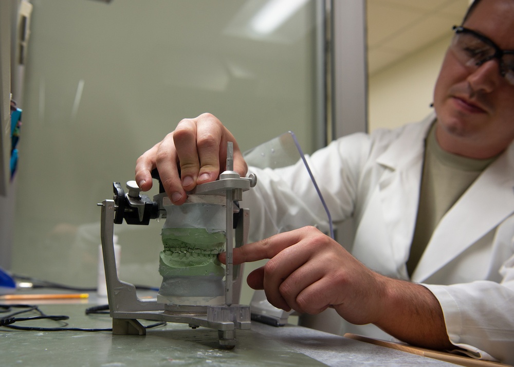 Dental Lab Technician Fabricates Custom Appliances