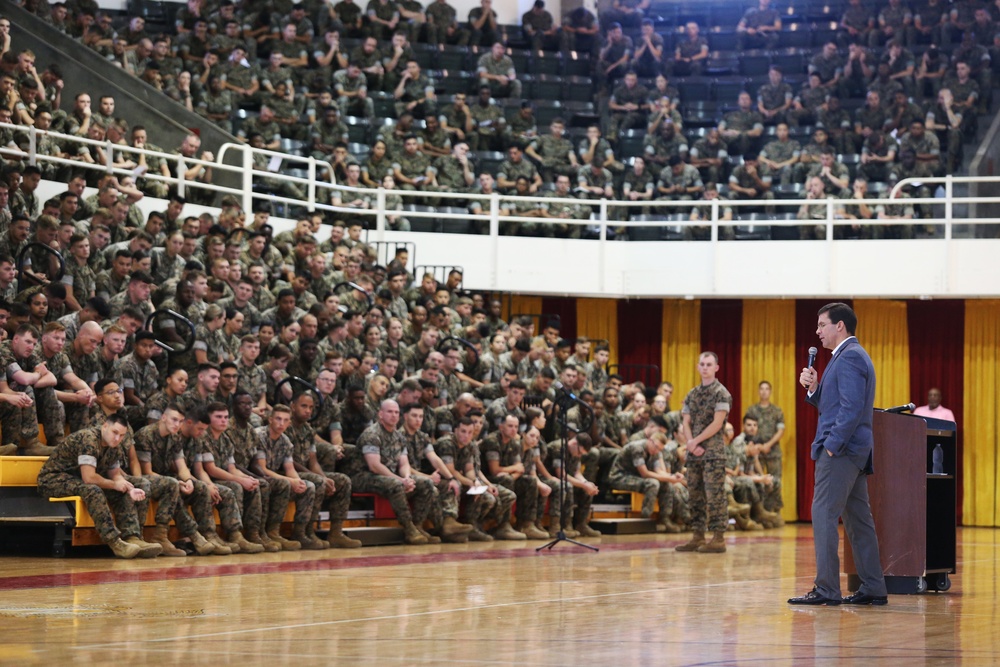 Secretary of Defense Mark T. Esper visits MCB Camp Lejeune and MCAS New River