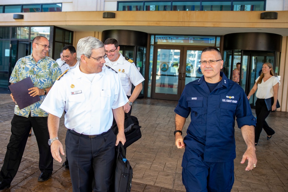 Vice Admiral Marcelo Gomez visits JIATF West