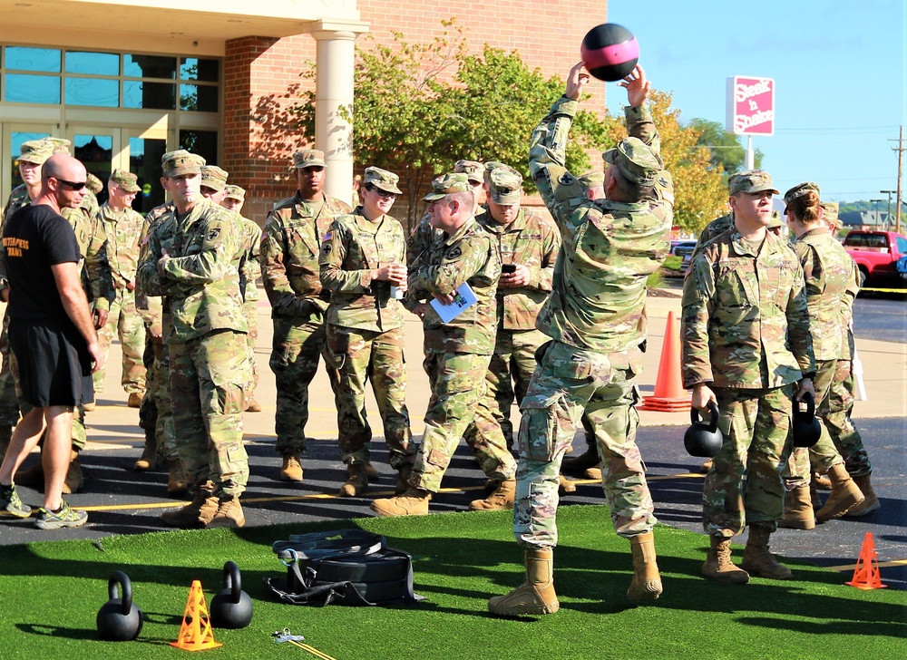 Illinois Army National Guard Leaders Tryout ACFT Events at Commanders Guidance Conference