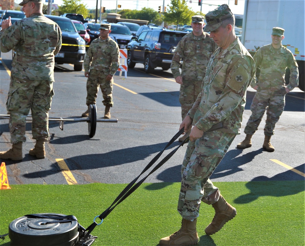 Illinois Army National Guard Leaders Tryout ACFT Events at Commanders Guidance Conference