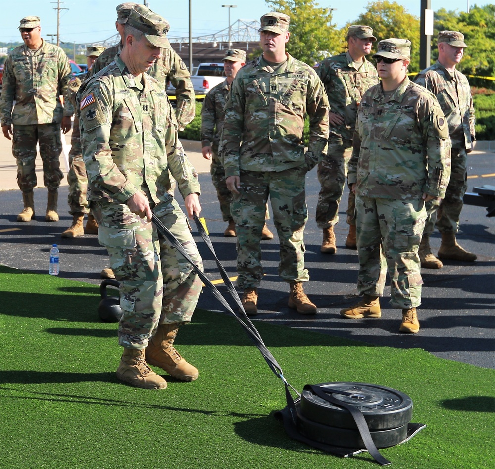 Illinois Army National Guard Leaders Tryout ACFT Events at Commanders Guidance Conference