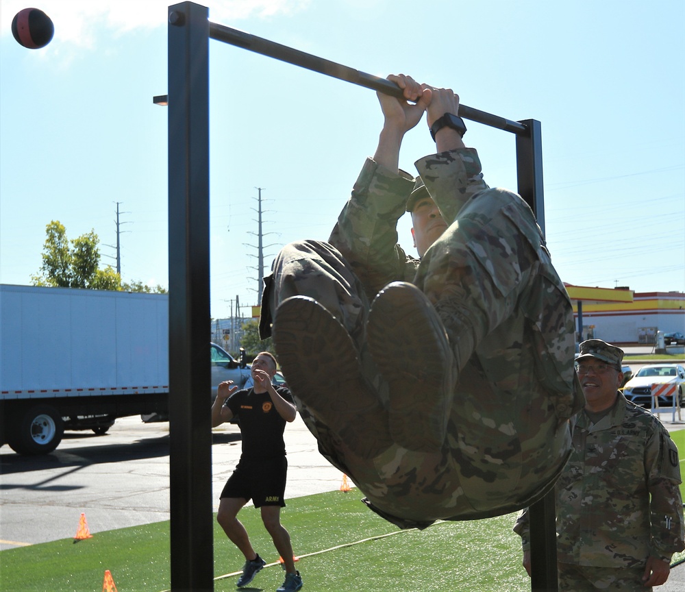 Illinois Army National Guard Leaders Tryout ACFT Events at Commanders Guidance Conference