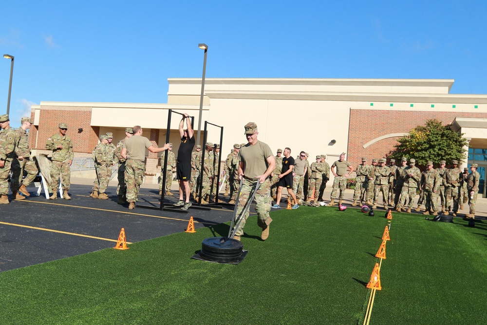 Illinois Army National Guard Leaders Tryout ACFT Events at Commanders Guidance Conference