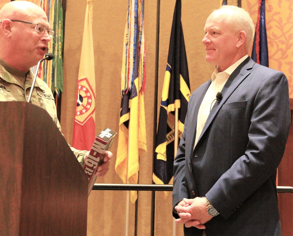 Retired Major General Talks Sustainable Readiness at ILARNG Conference