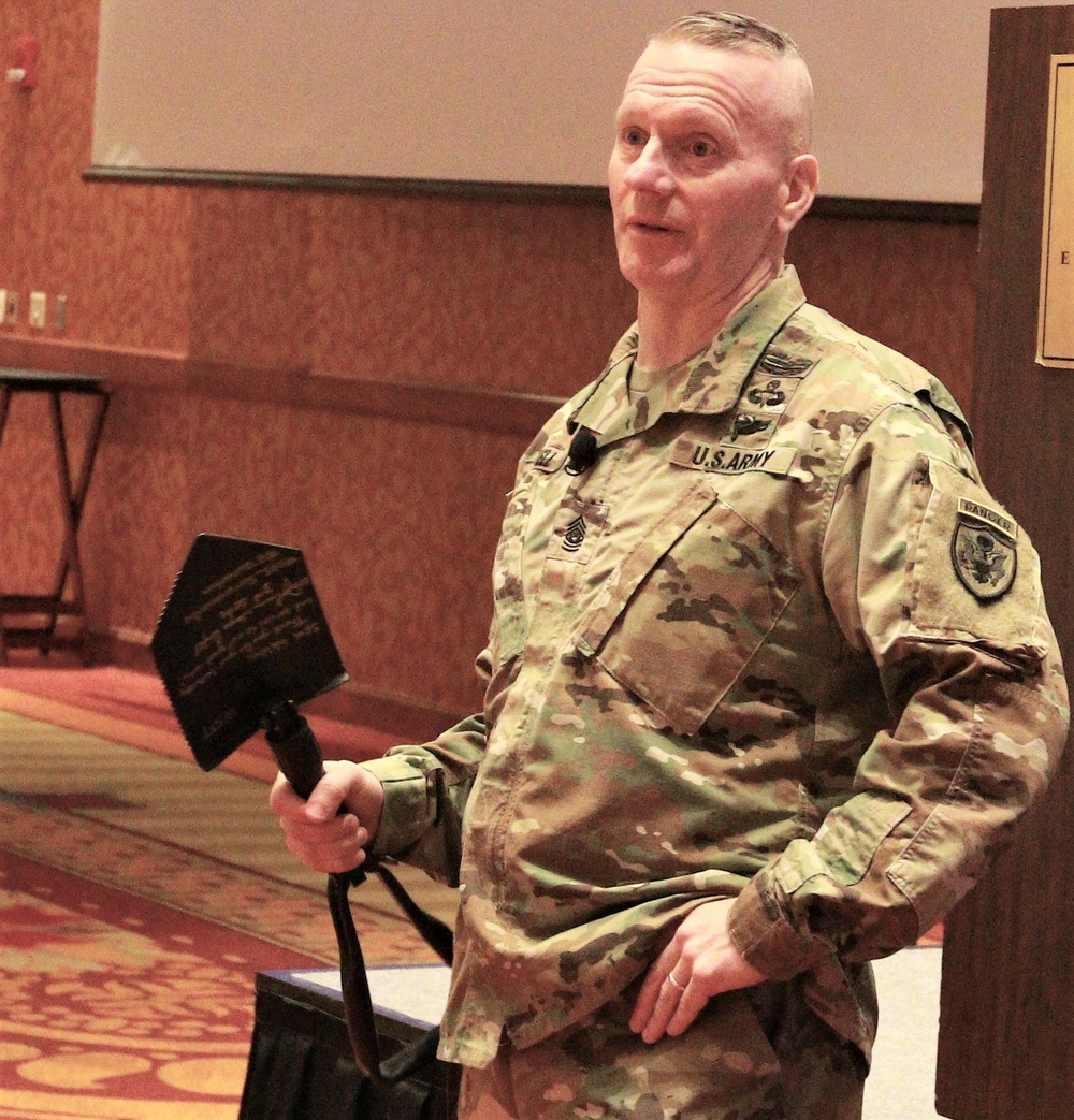 Senior Enlisted Advisor to the Chairman of the Joint Chiefs of Staff Speaks at Illinois Guard Conference