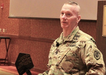 Senior Enlisted Advisor to the Chairman of the Joint Chiefs of Staff Speaks at Illinois Guard Conference
