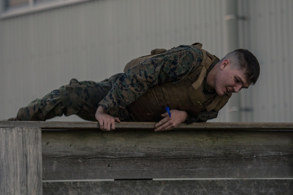 MCAS Iwakuni Marines obstacle course pt