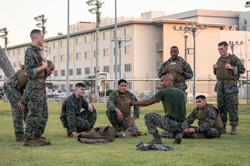 MCAS Iwakuni Marines obstacle course pt