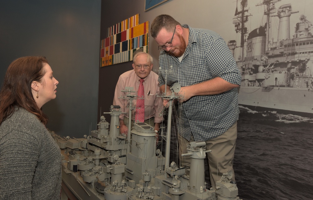 Naval Museum receives model of the USS Newport News (CA-148)