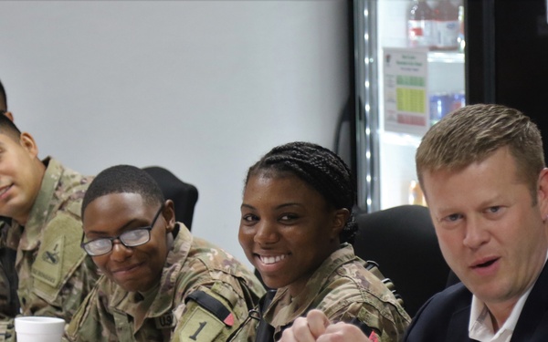 Durable Soldiers meet the Acting Secretary of the Army