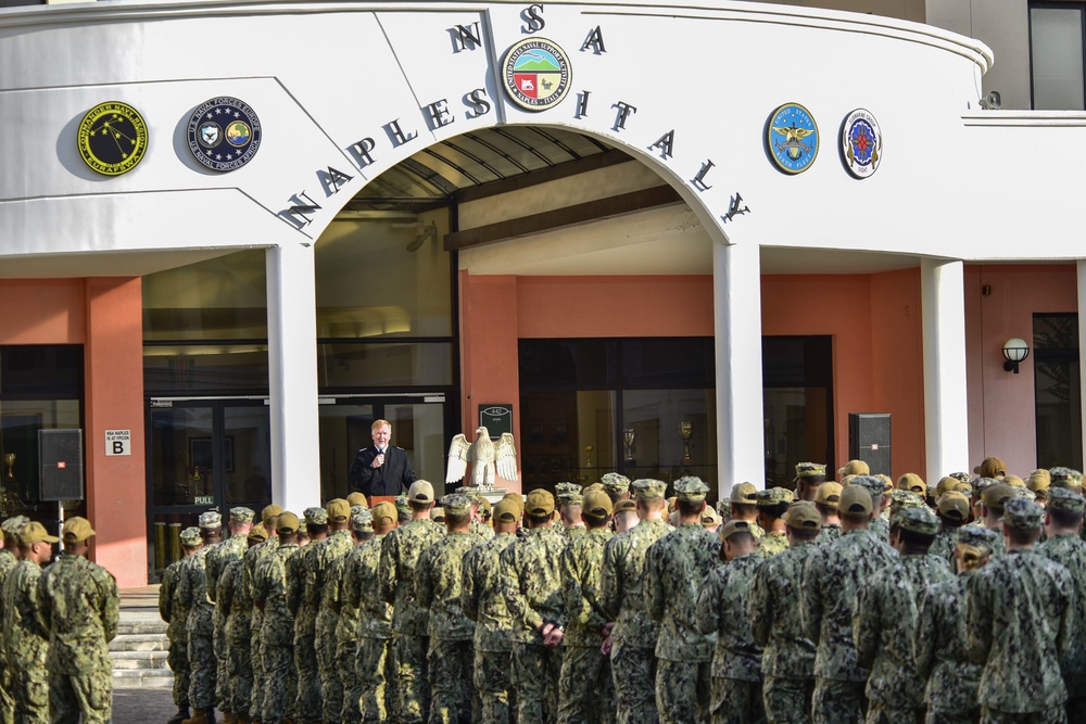 Adm. Foggo Holds All Hands Call