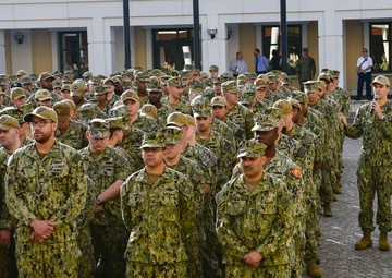 Adm. Foggo Holds All Hands Call