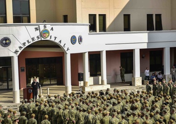 Adm. Foggo Holds All Hands Call