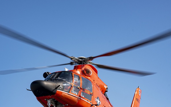 USS Somerset Participates in AECE 19