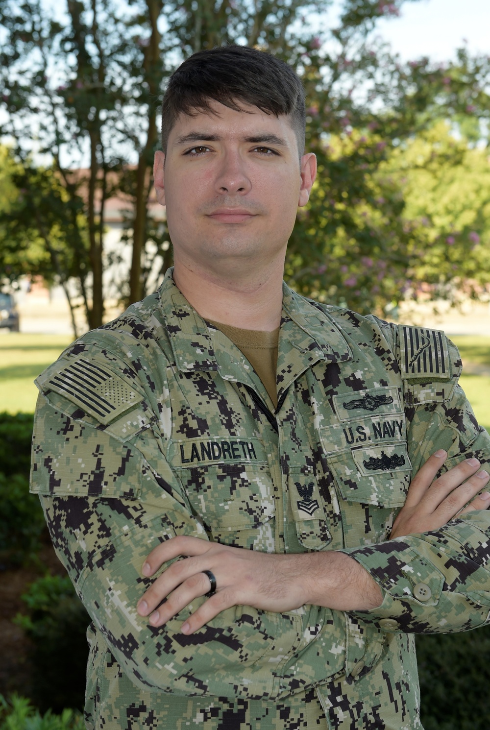 CIWT Sailor Trains, Prepares Navy CTTs to Defend America