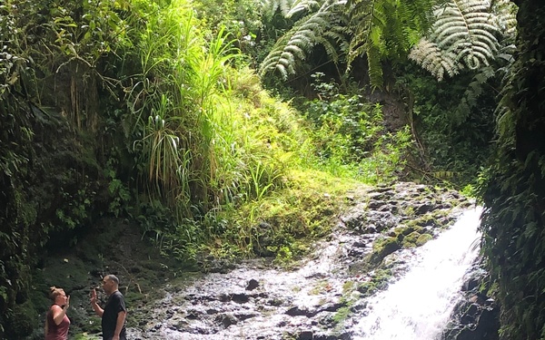 CSCS Sailor Reenlists above a Hawaiian Waterfall