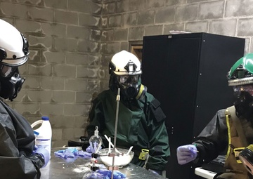 Where Scientists and Disaster Converge – The Scientist in the Foxhole Program