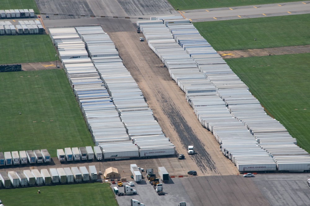 Maxwell AFB Flightline - FEMA Trucks &amp; Navy Helicopters 2019