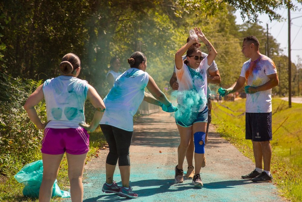 Community runs 5K to end domestic and sexual violence