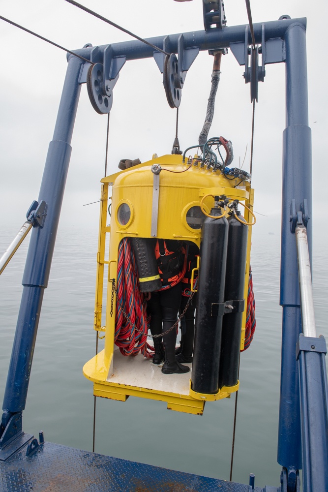 U.S. Navy Promotes Diving Capabilities in Peru