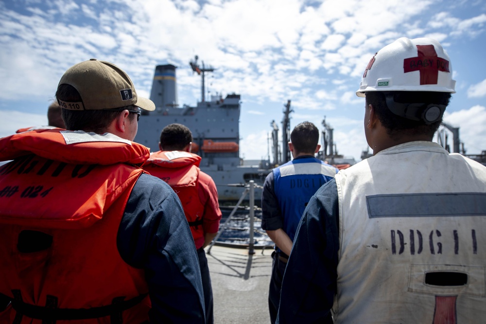 USS William P. Lawrence (DDG 110) conducts Underway replenishment with USNS John Ericsson