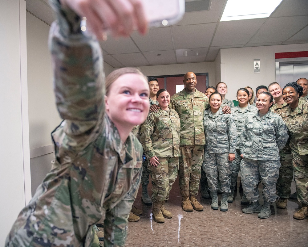 CMSAF Wright Visits Travis Air Force Base