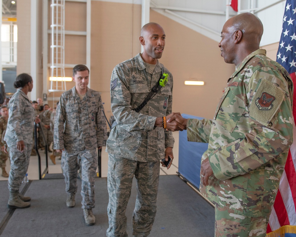 CMSAF Wright Visits Travis Air Force Base