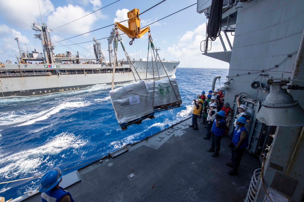 USS Antietam (CG 54) conducts replenishment-at-sea with USNS John Ericsson (T-AO-194)