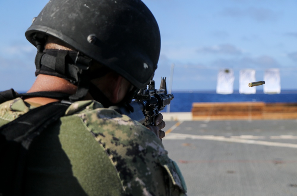 USS Green Bay (LPD 20) Weapons Qualification Course