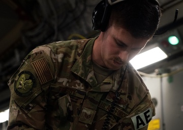 Historical ECMO Mission Brings Soldier Home