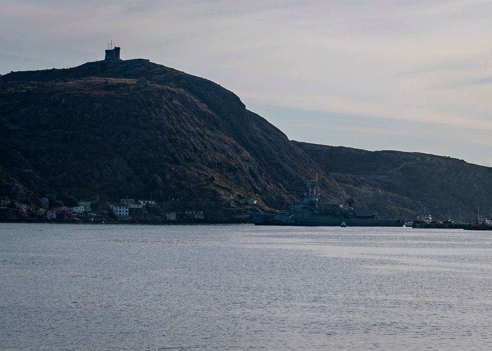 NRP Francisco de Almeida Arrives in St. John's