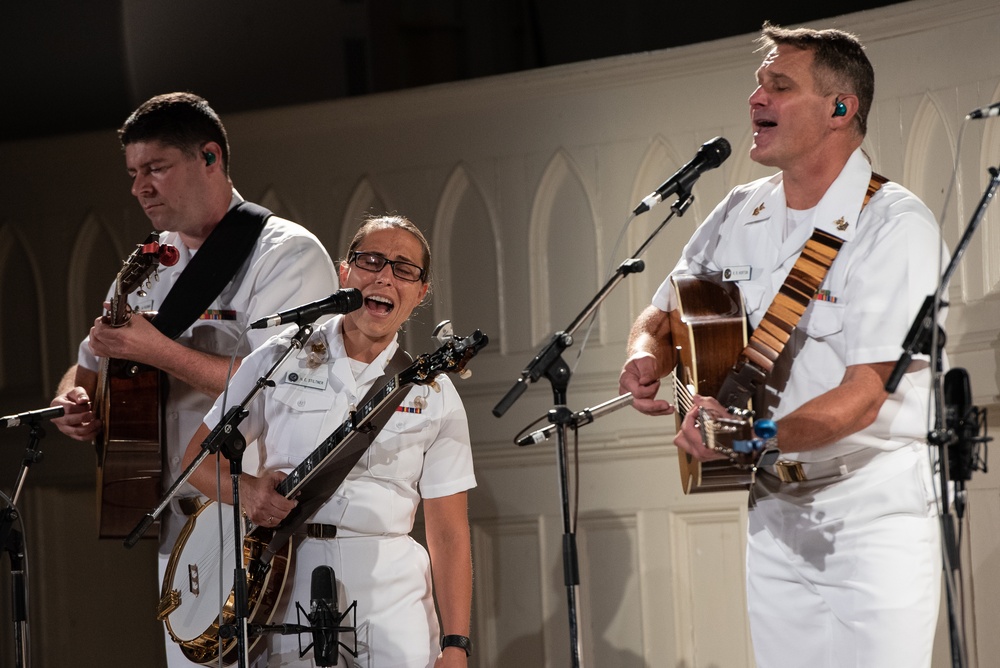 Navy Band visits Raleigh