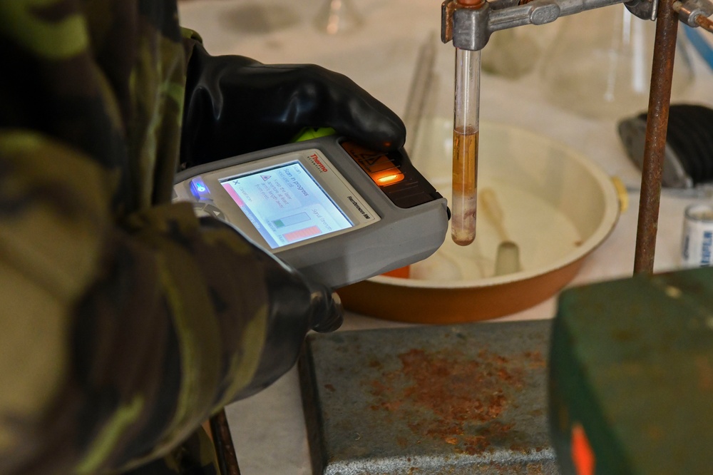 Czech soldier conducts substance sampling during Toxic Valley 2019