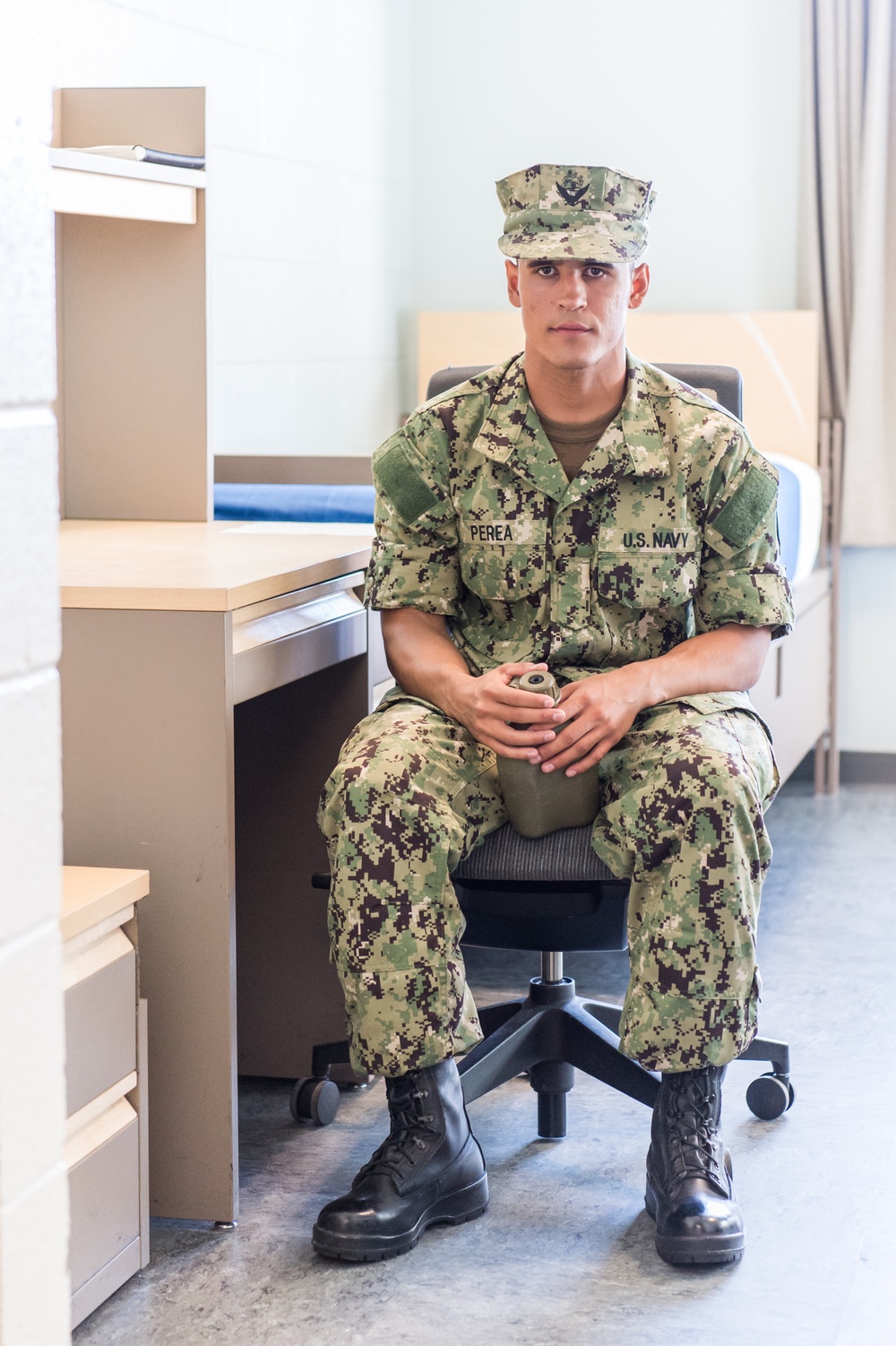 190926-N-TE695-0007 NEWPORT, R.I. (Sept. 26, 2019) -- Navy OCS student takes a rare break