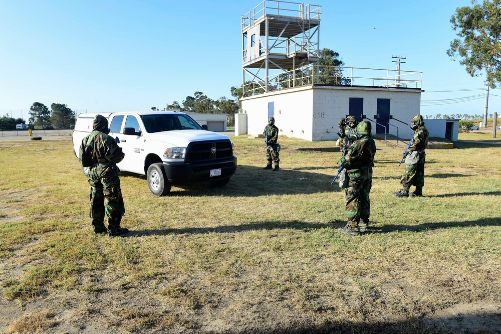 Seabee CBR Teams Train to Detect, React