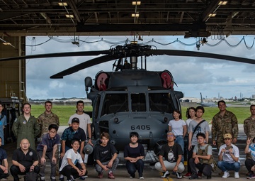 Kadena hosts tour for Okinawa students