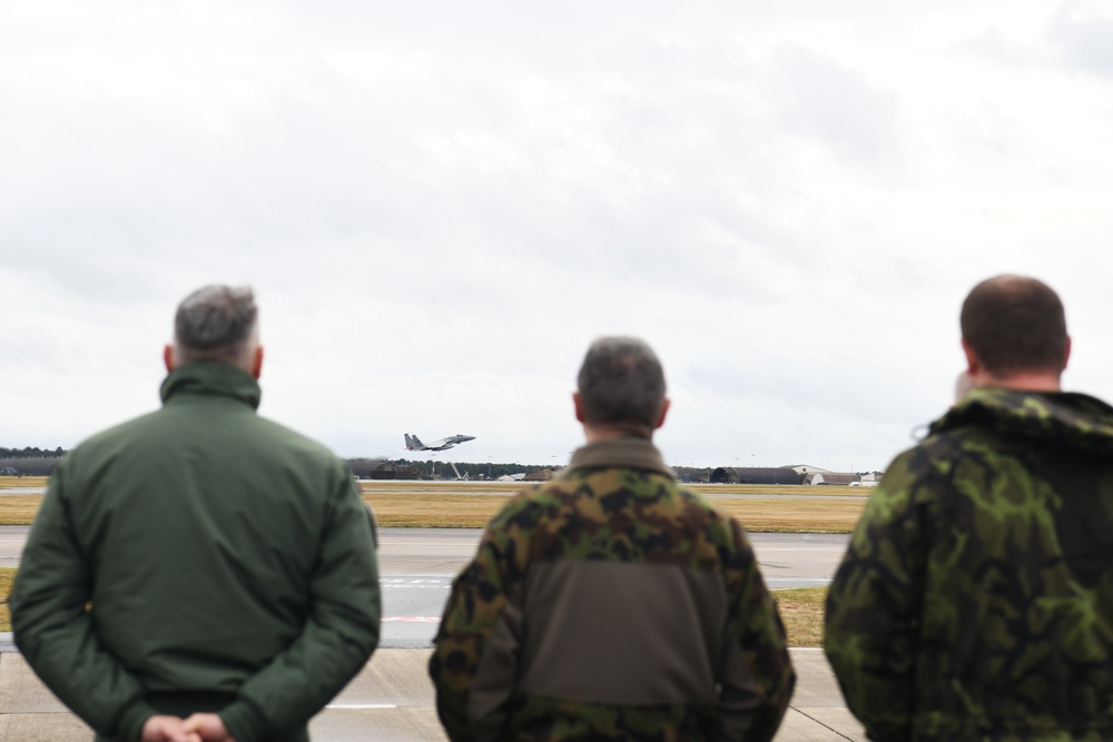 RAF Lakenheath hosts Combat Air Base Visit