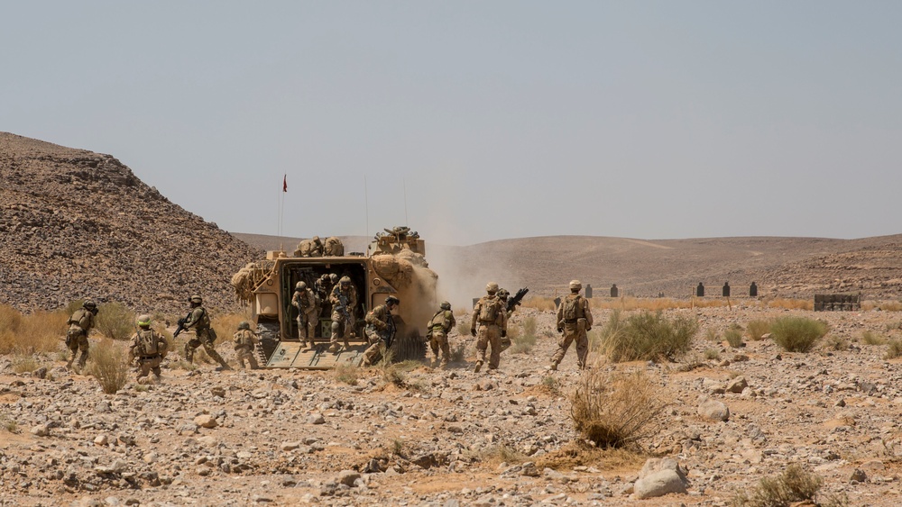 Live-fire Final Exercise in Wadi Shadiya