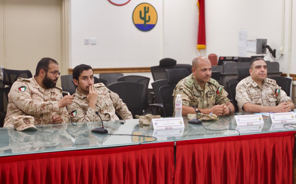 DVIDS - Images - Pre-Deployment Joint Force Exchange [Image 1 of 4]