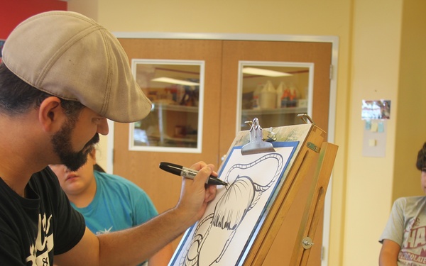 Artist visits Fort McCoy SAC/YC