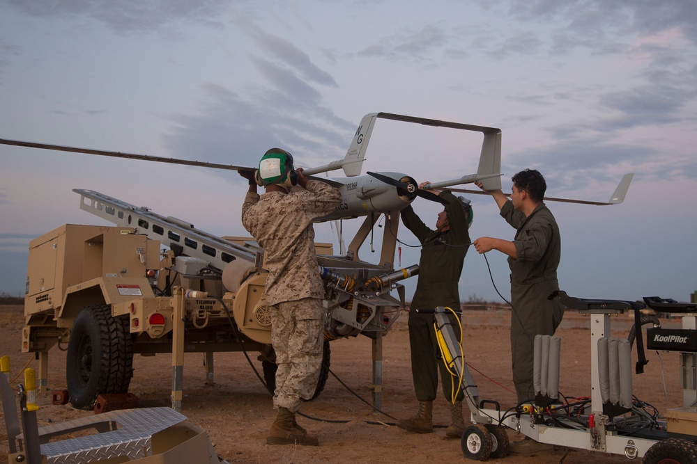 MAWTS-1 Marines Conduct an RQ-21 Launch