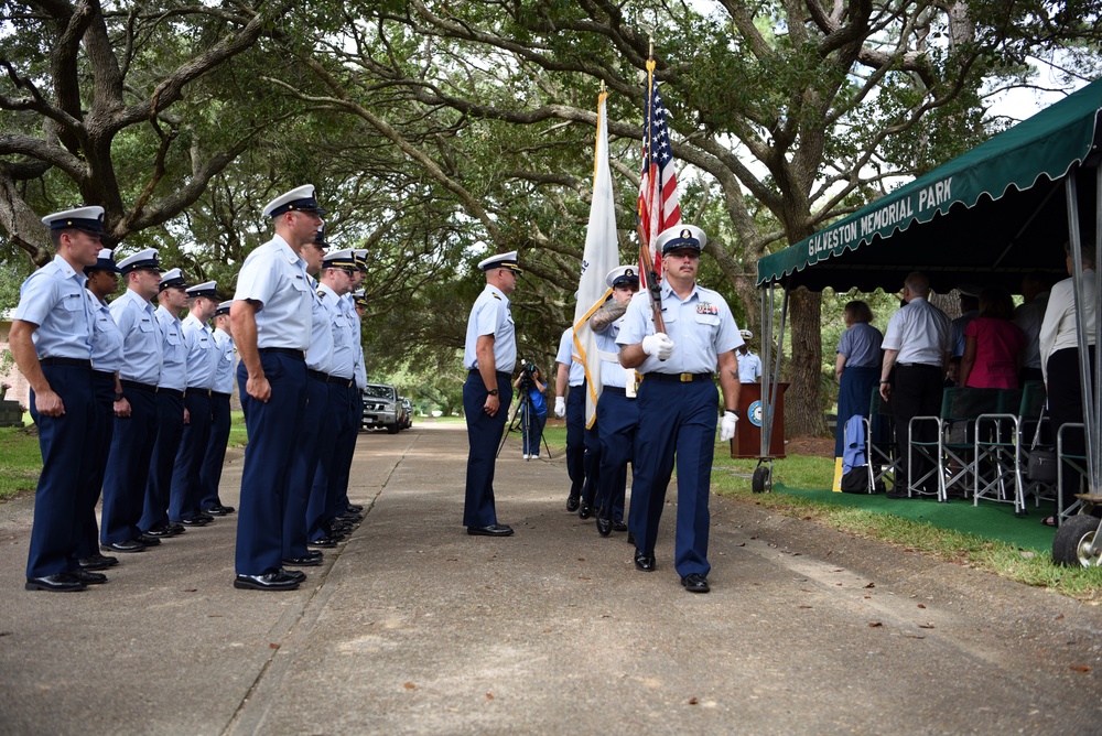 Air Station Houston honors first Coast Guard helicopter pilot