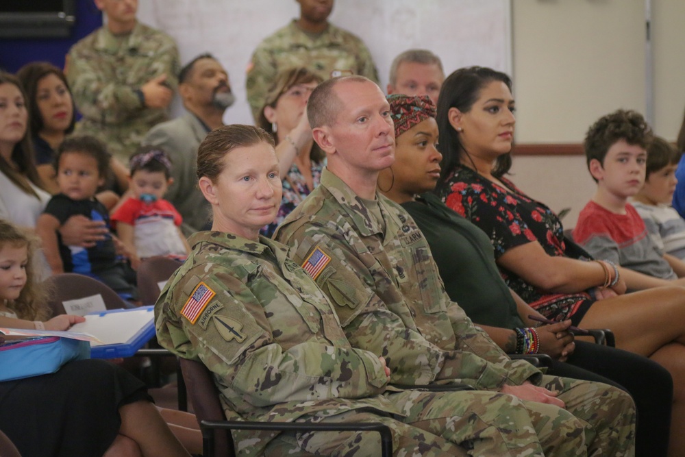 525th Military Intelligence Brigade leadership observe award ceremony for Soldiers of Task Force Cyclone