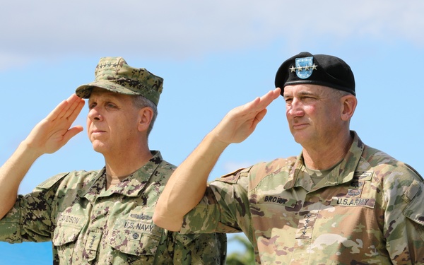 USARPAC Bids Farewell To Commander