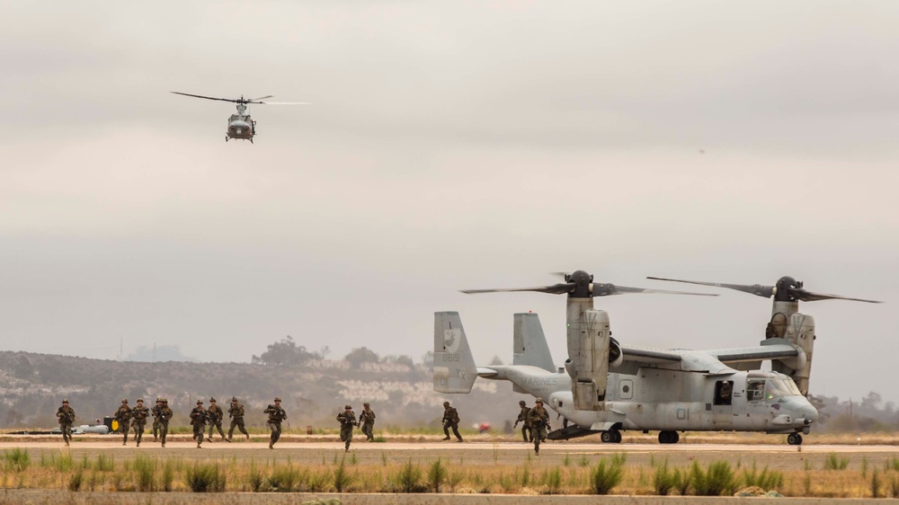 Dvids Images 2019 Mcas Miramar Air Show Magtf Demo Image 8 Of 10