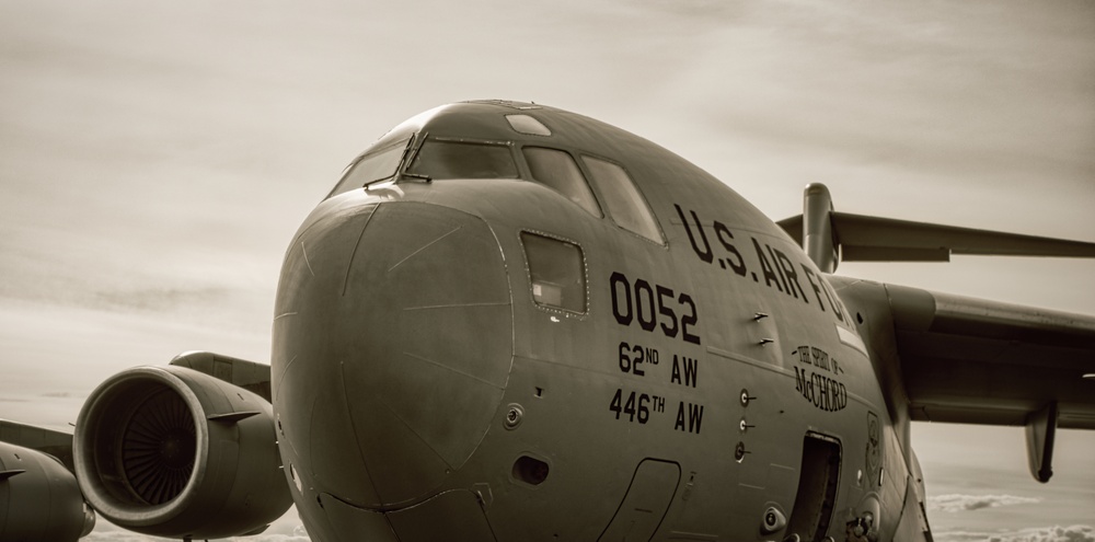 C-17 Awaits Departure